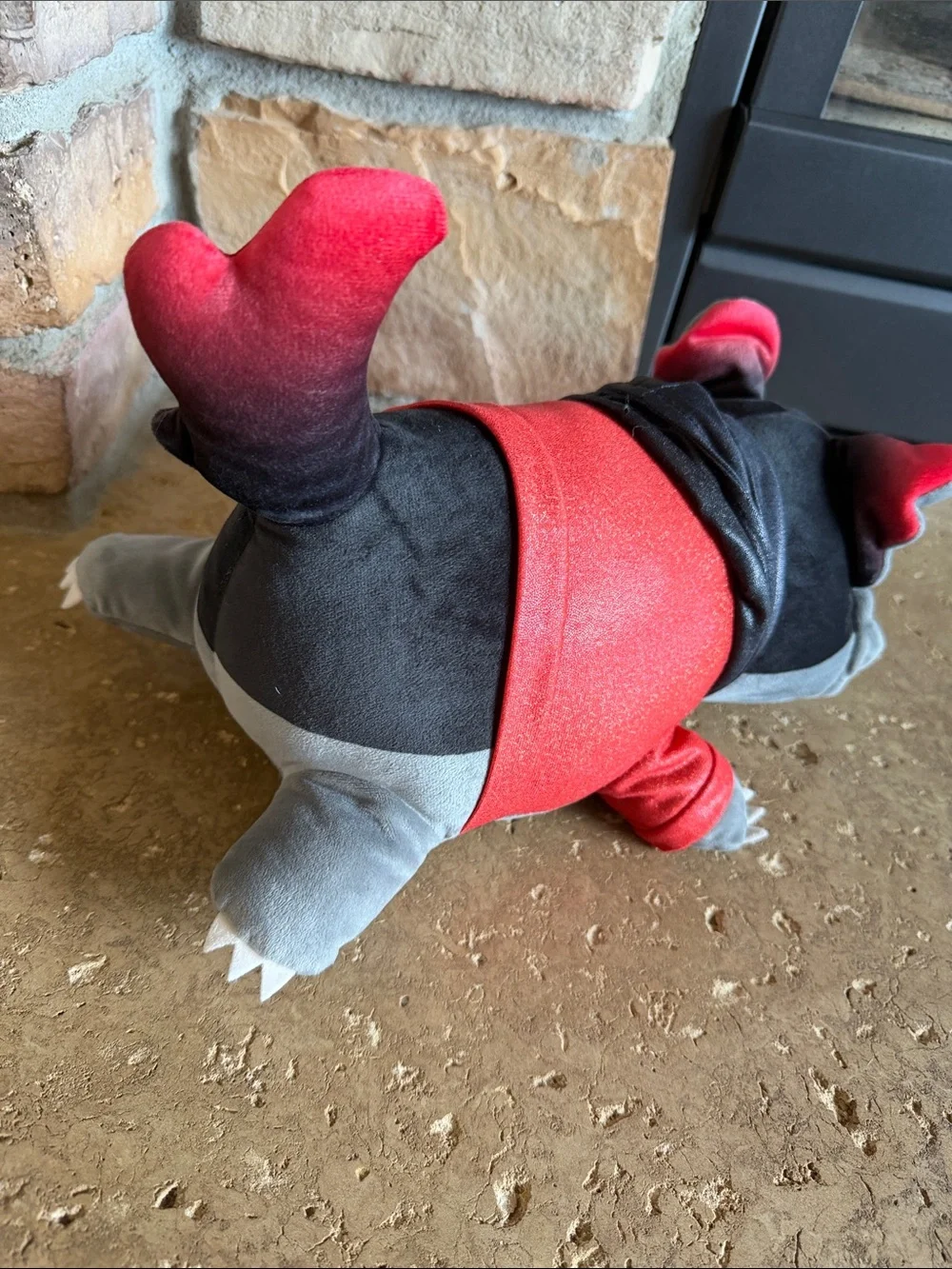 Aphmau MeeMeow WereWolf Plush Animal — Black, Gray & Red Accent